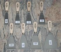 SPATULES AVEC MANCHE EN BOIS